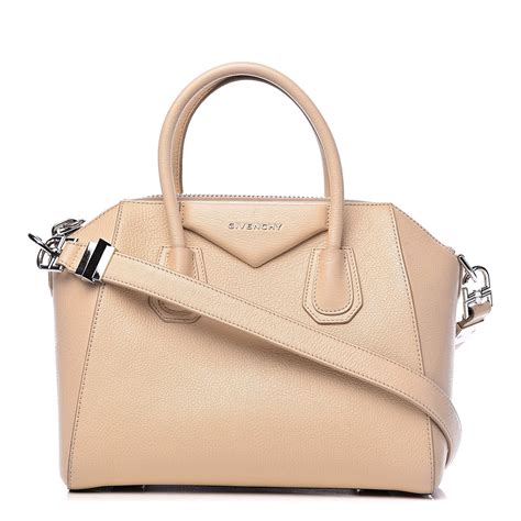 givenchy antigona small sugar leather outfit|GIVENCHY Sugar Goatskin Small Antigona Beige .